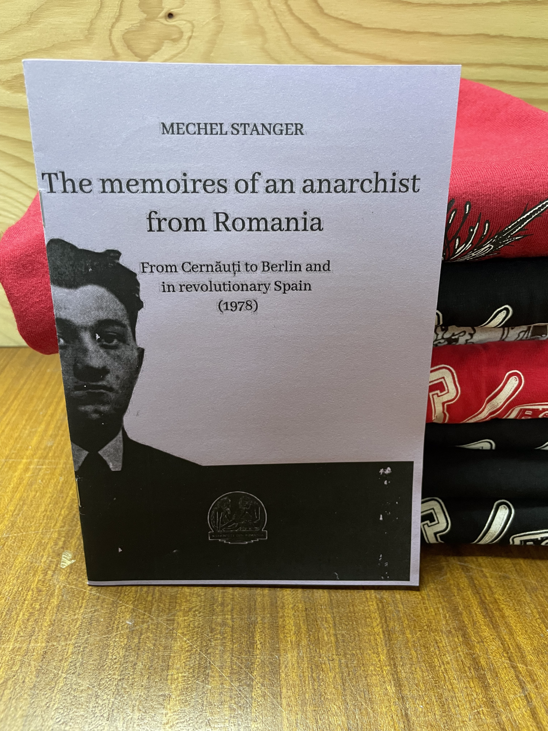 zine: the memories of an anarchist from Romania